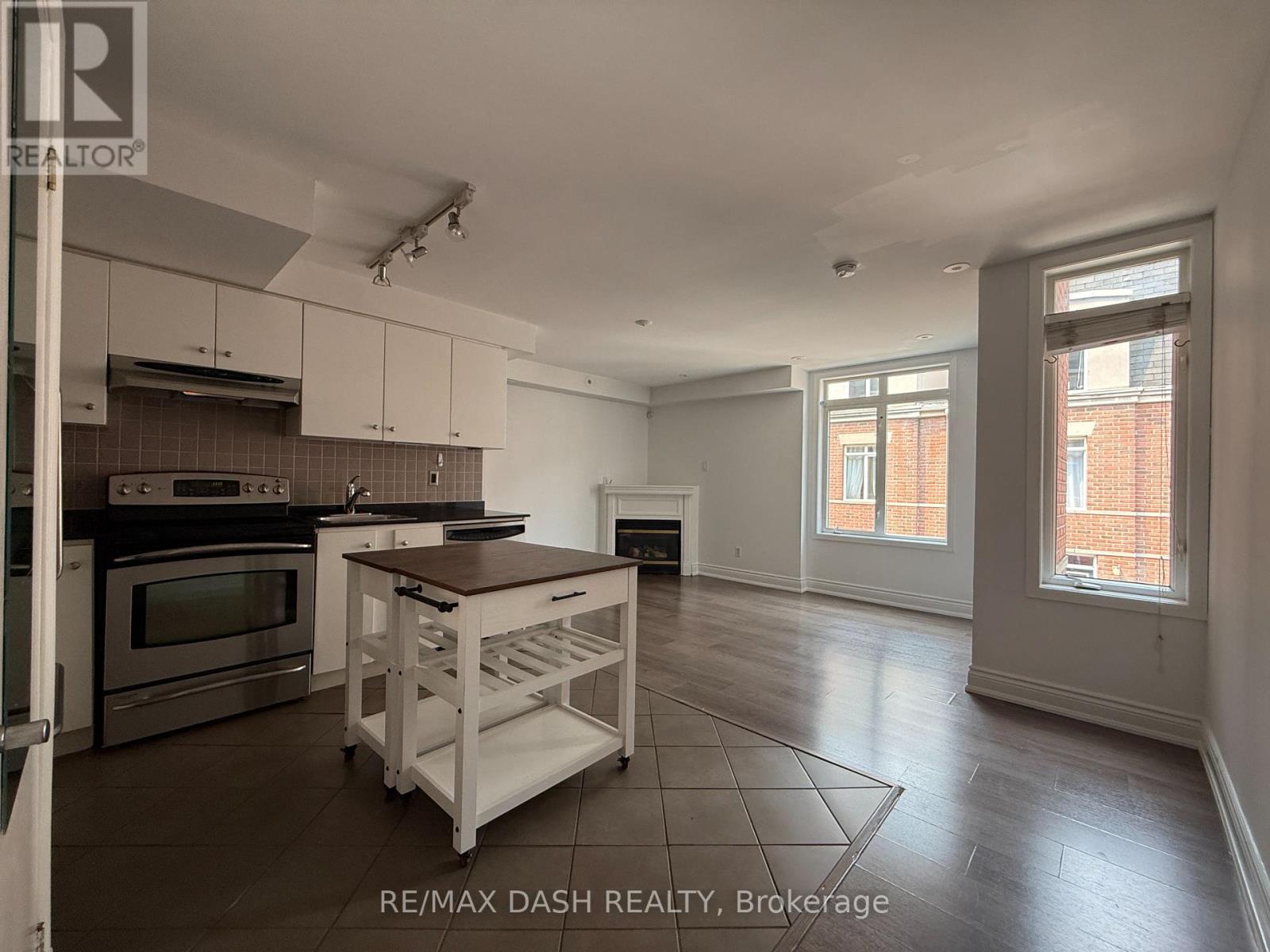 #342 415 JARVIS STREET - 5
