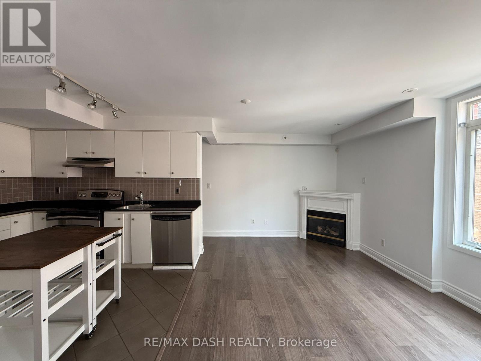 #342 415 JARVIS STREET - 8