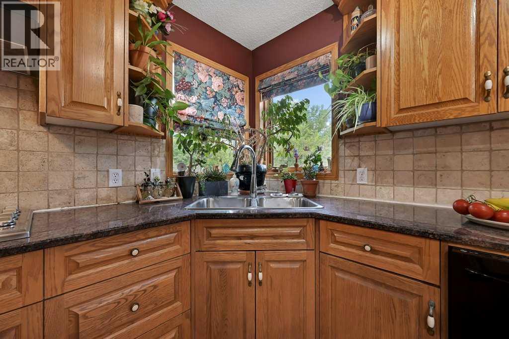 158 Valley Glen Heights NW - 14