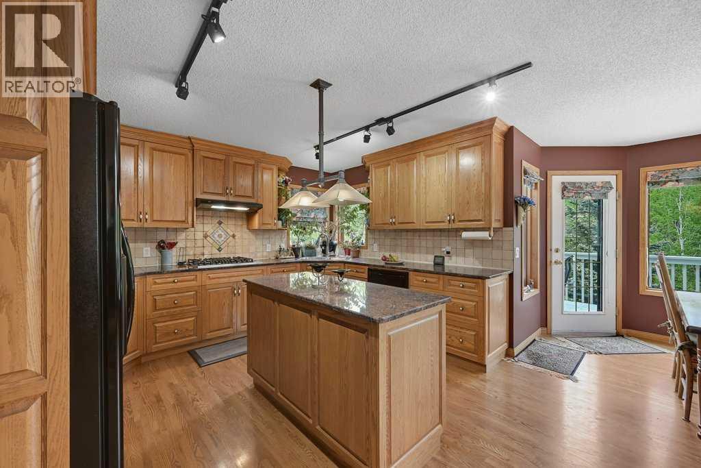 158 Valley Glen Heights NW - 11