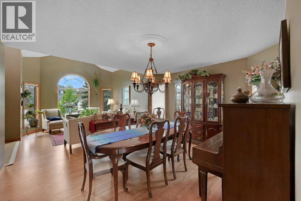 158 Valley Glen Heights NW - 4