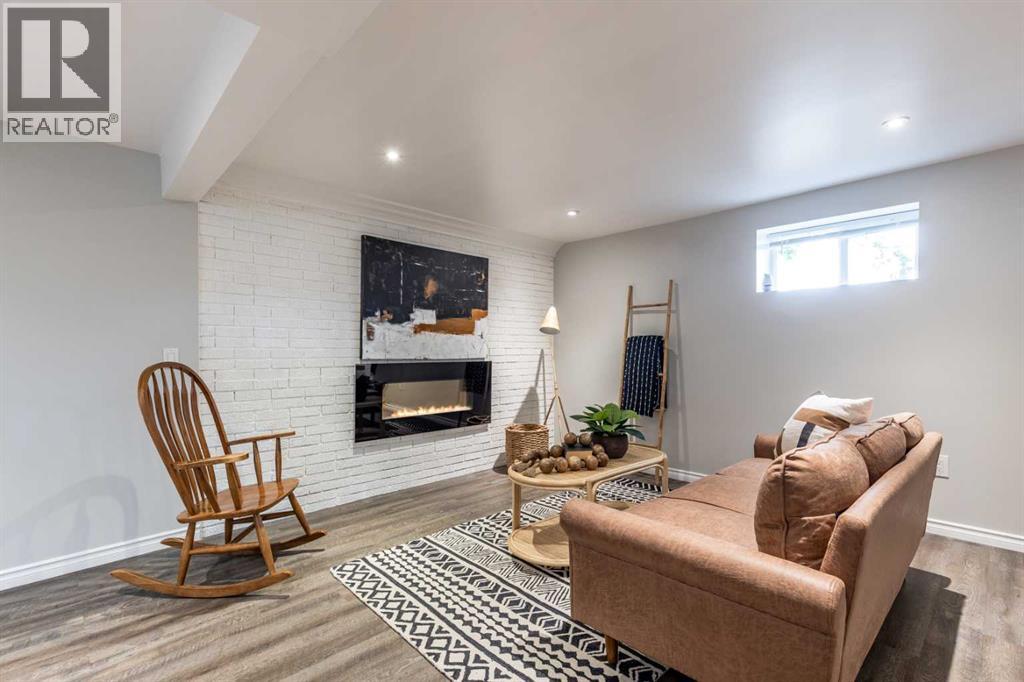 2666 16 Avenue SE - Image 32
