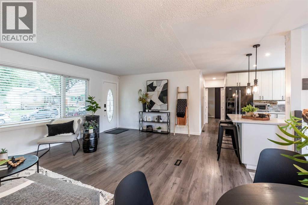 2666 16 Avenue SE - Image 11