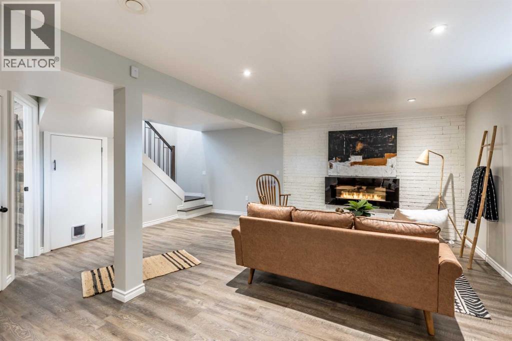 2666 16 Avenue SE - Image 33
