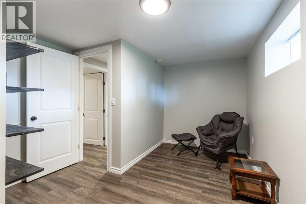 2666 16 Avenue SE - Image 40