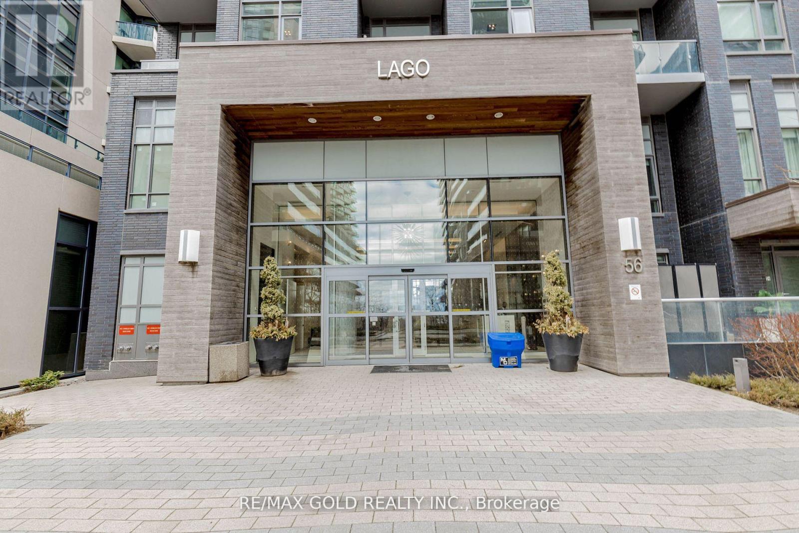 #2203 56 ANNIE CRAIG DRIVE - 28