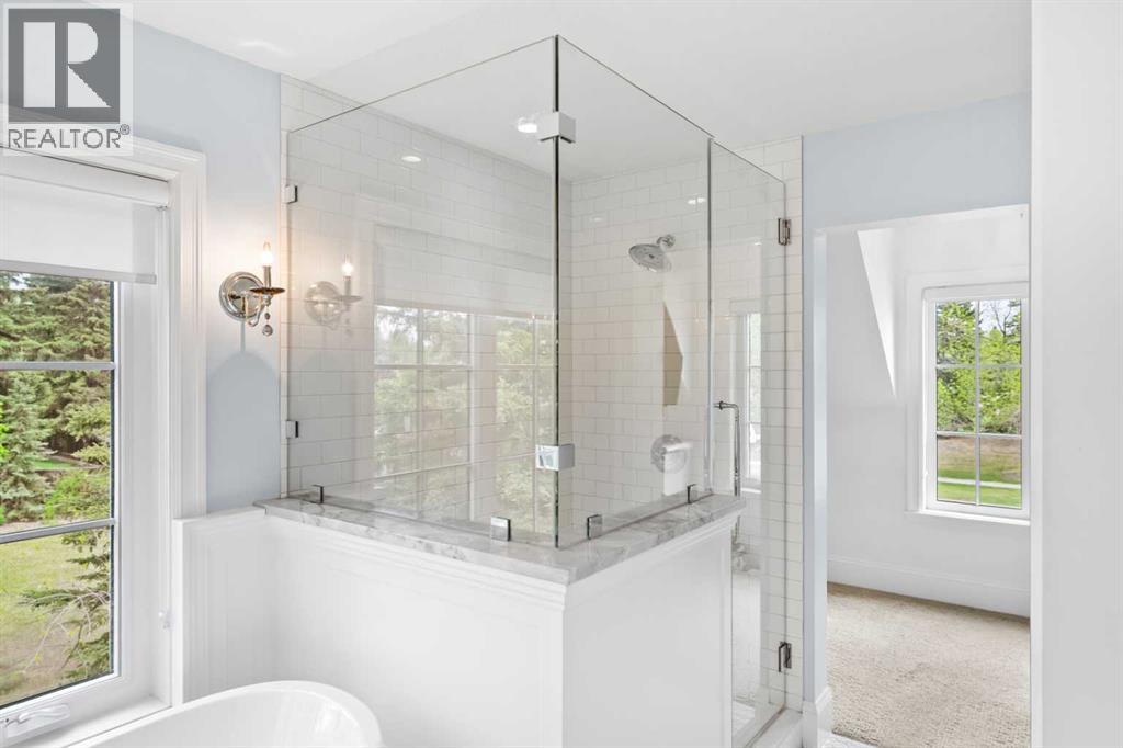 3731 37 Street NW - 32
