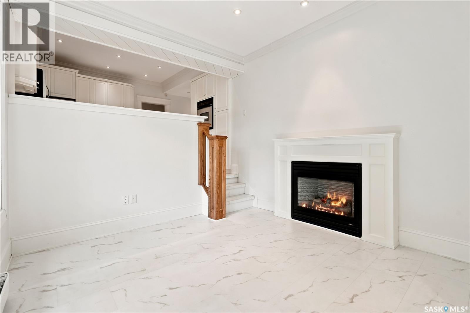 3151 Angus STREET - 24