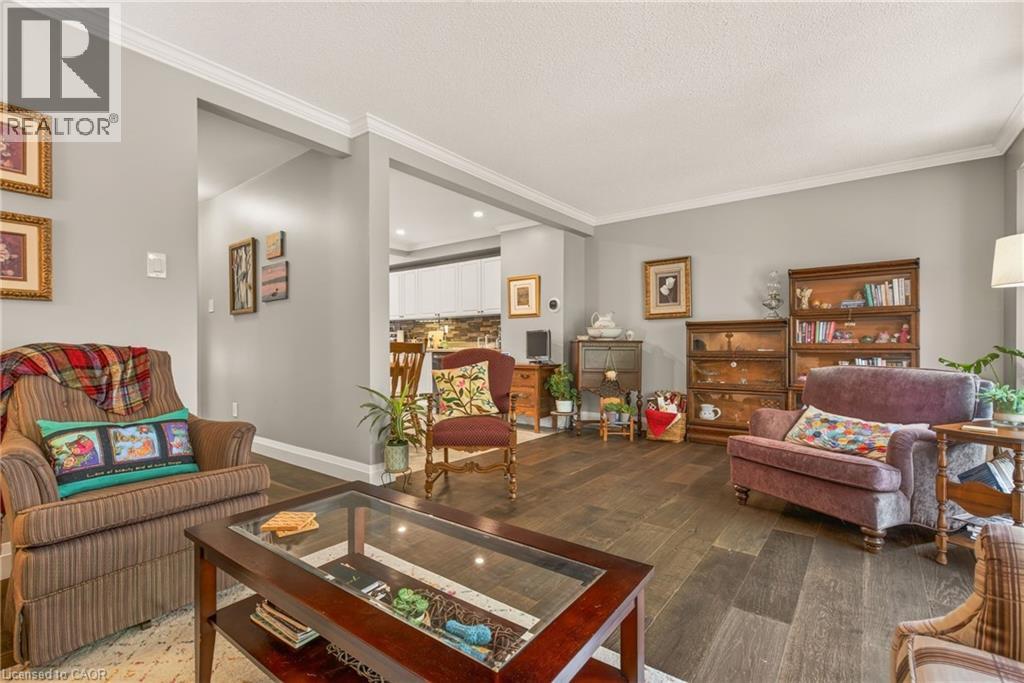 #90 2241 MOUNTAIN GROVE Avenue - 18