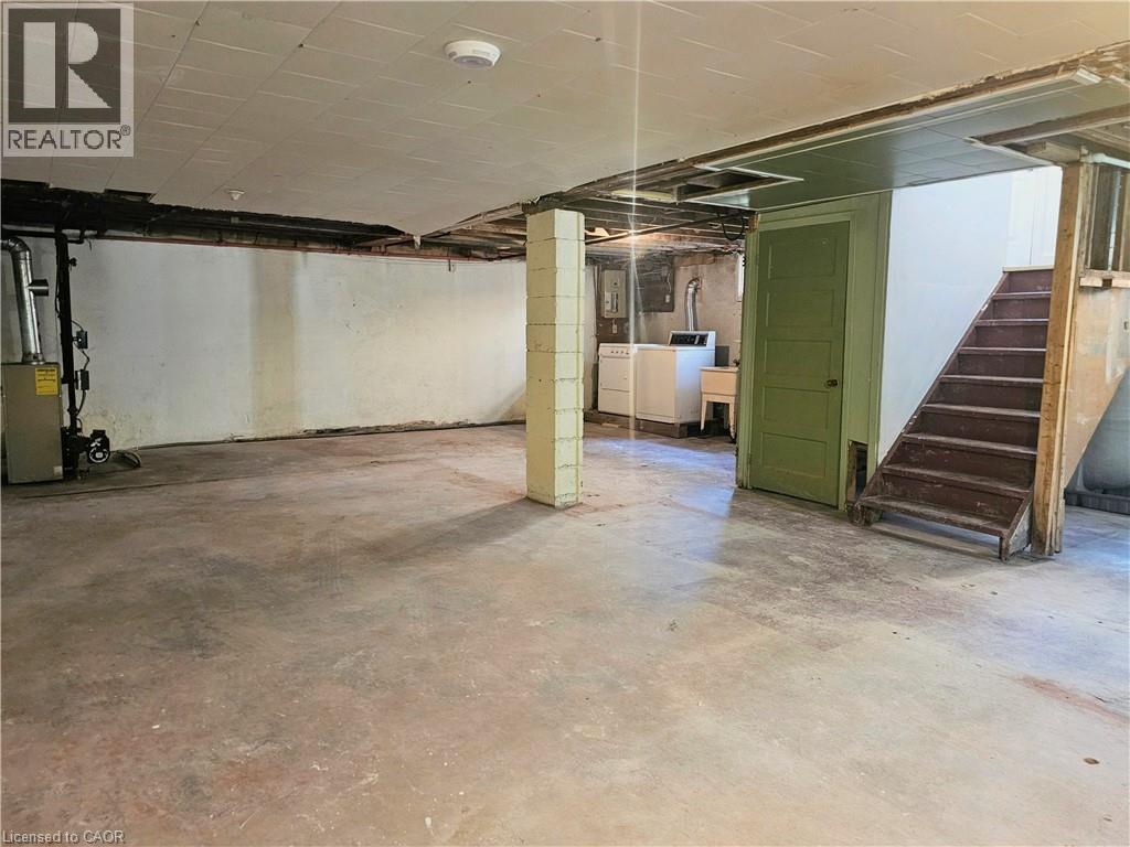32 DUNLOP Street - Image 34