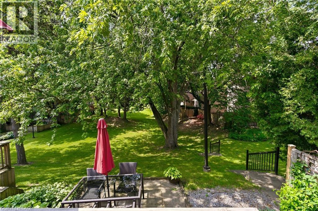 #90 2241 MOUNTAIN GROVE Avenue - Image 39