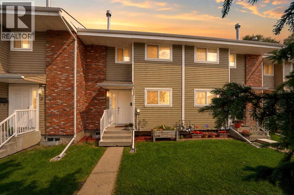 #4 5812 61 Street - 1