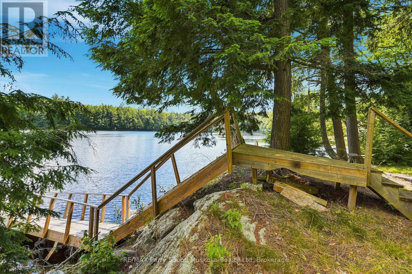 24 SOUTH CRANE LAKE ROAD - 29
