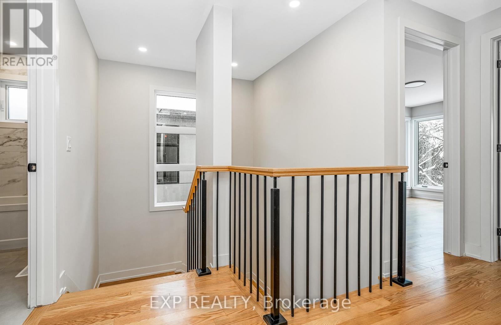 3 Bed, 3 Bath House for Rent in Ottawa – B – 512 ROOSEVELT AVENUE, Ottawa – MLS# X13561318 - Image 32