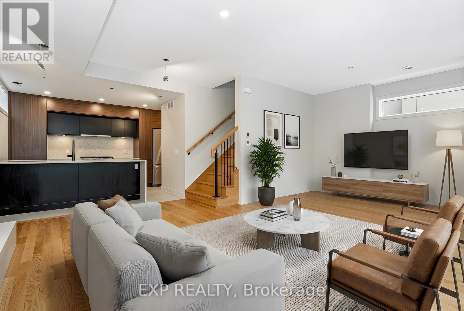 3 Bed, 3 Bath House for Rent in Ottawa – B – 512 ROOSEVELT AVENUE, Ottawa – MLS# X13561318 - Image 4