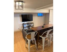 Lower - 2 Coates Avenue, Toronto, ON M6C1K7 Photo 10