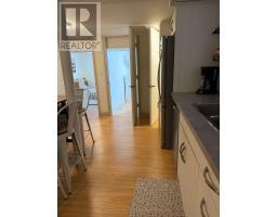 Lower - 2 Coates Avenue, Toronto, ON M6C1K7 Photo 11