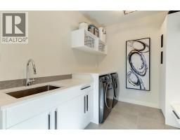 10178 Beacon Hill Drive, Lake Country, BC V4V0A9 Photo 47