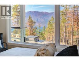 10178 Beacon Hill Drive, Lake Country, BC V4V0A9 Photo 33