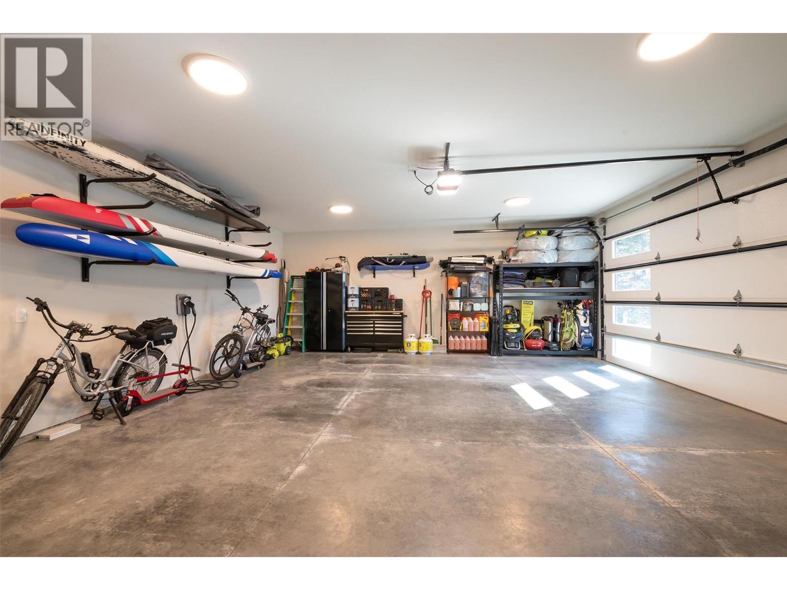 10178 Beacon Hill Drive - 85