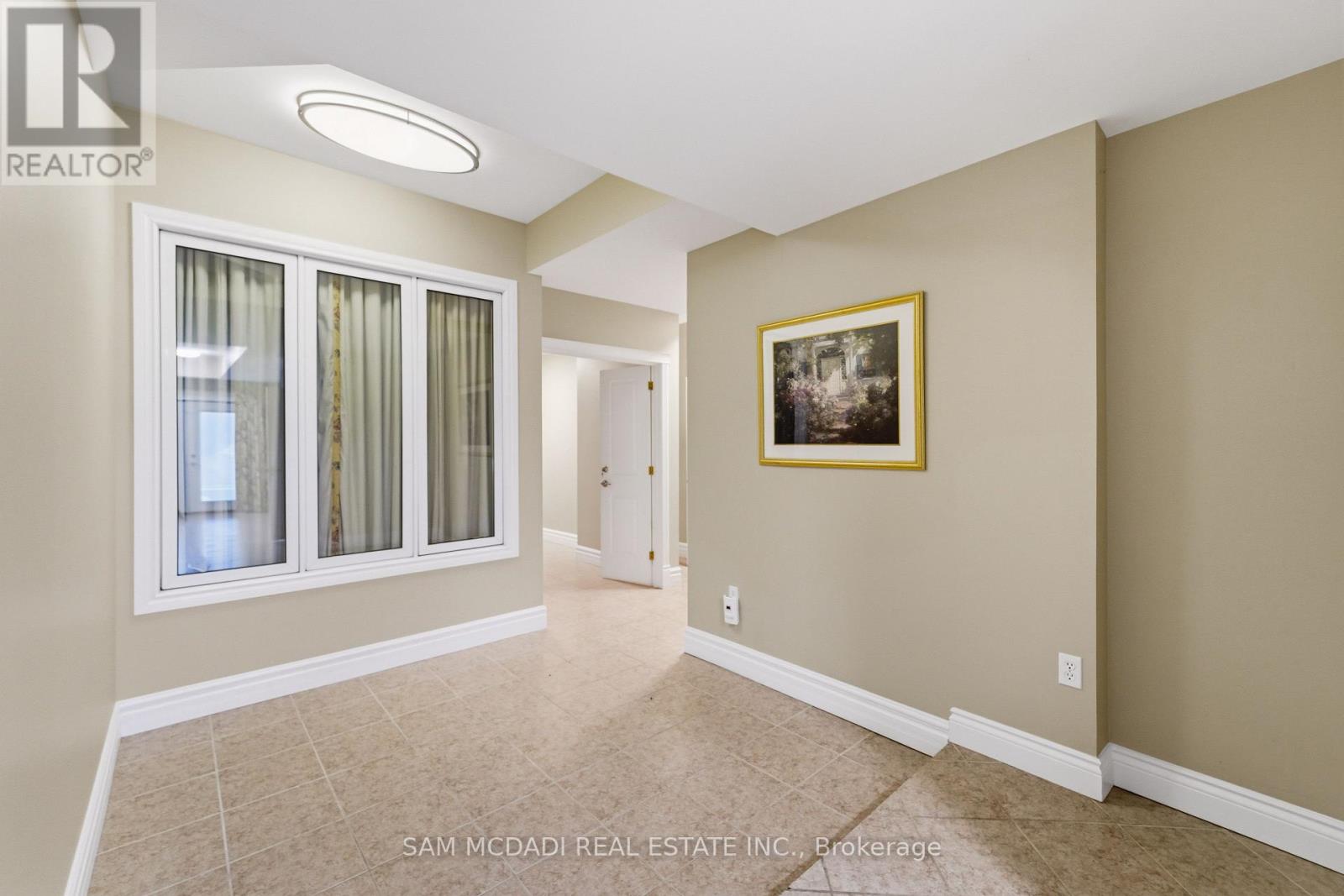 53 PETER STREET - Image 42