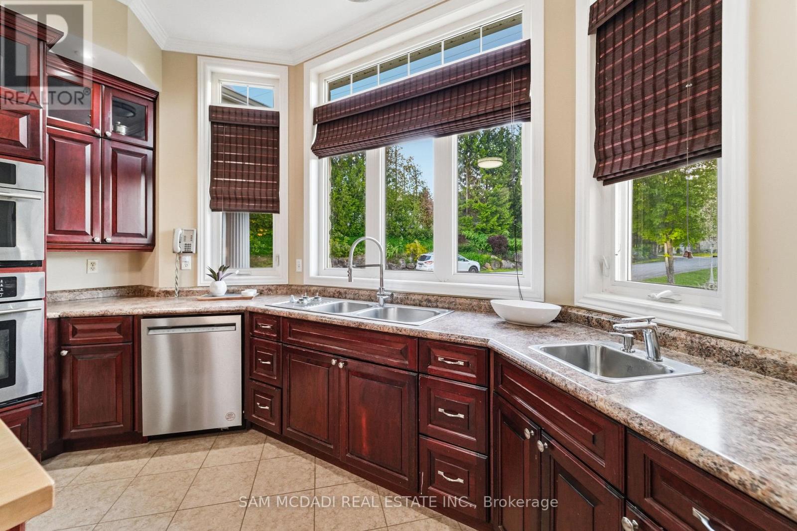 53 PETER STREET - Image 14