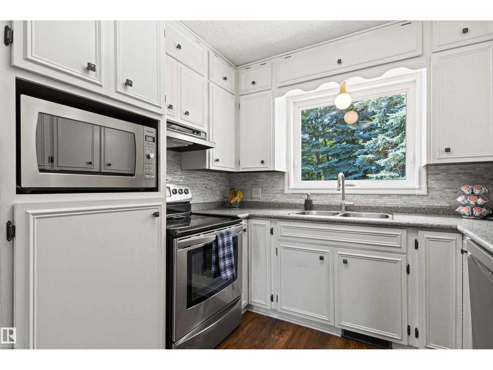 #35 55312 RGE ROAD 241 - 22