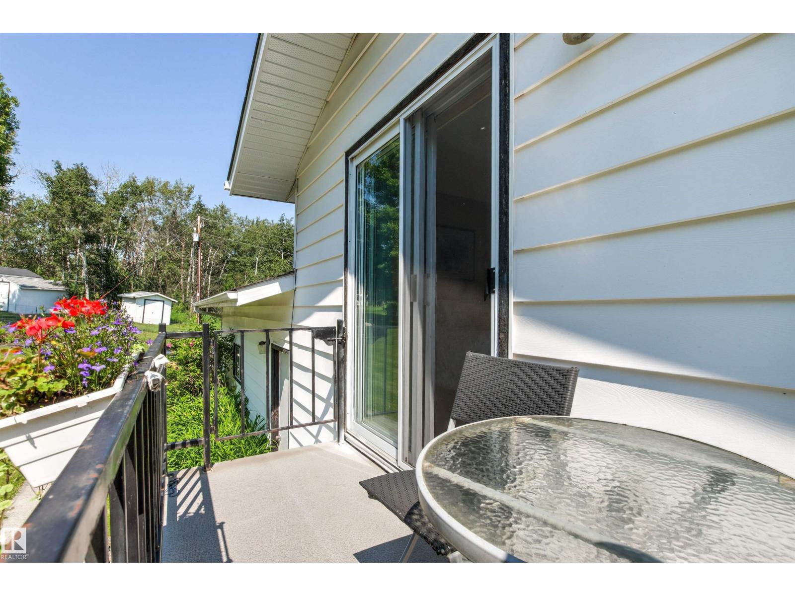 #35 55312 RGE ROAD 241 - 43