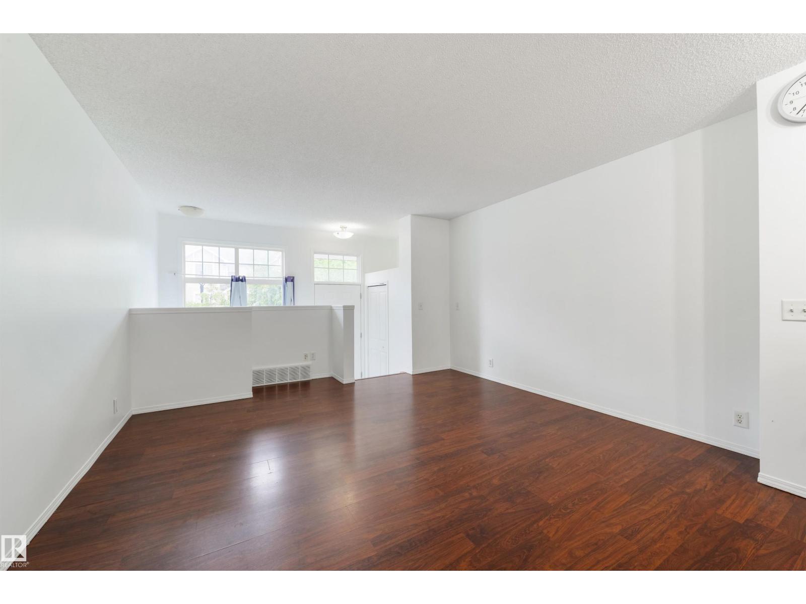 #189 5604 199 ST NW - 10