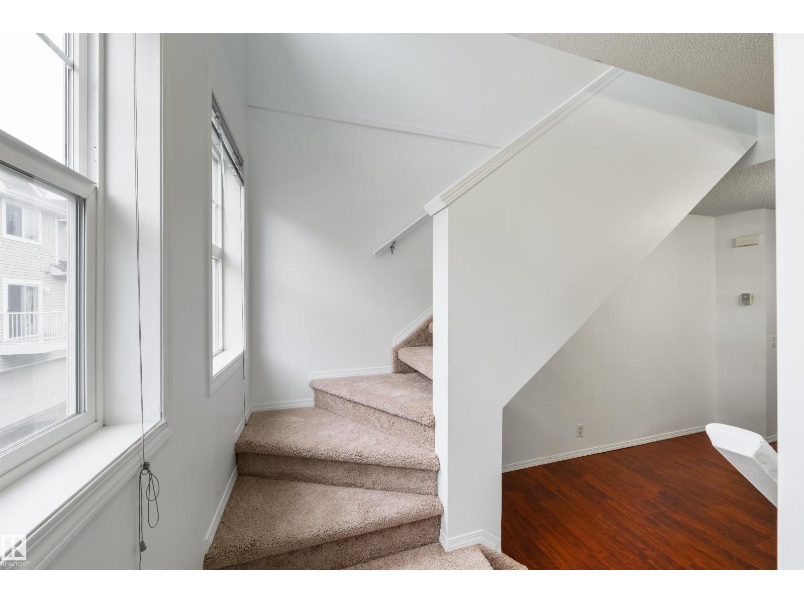 #189 5604 199 ST NW - 22
