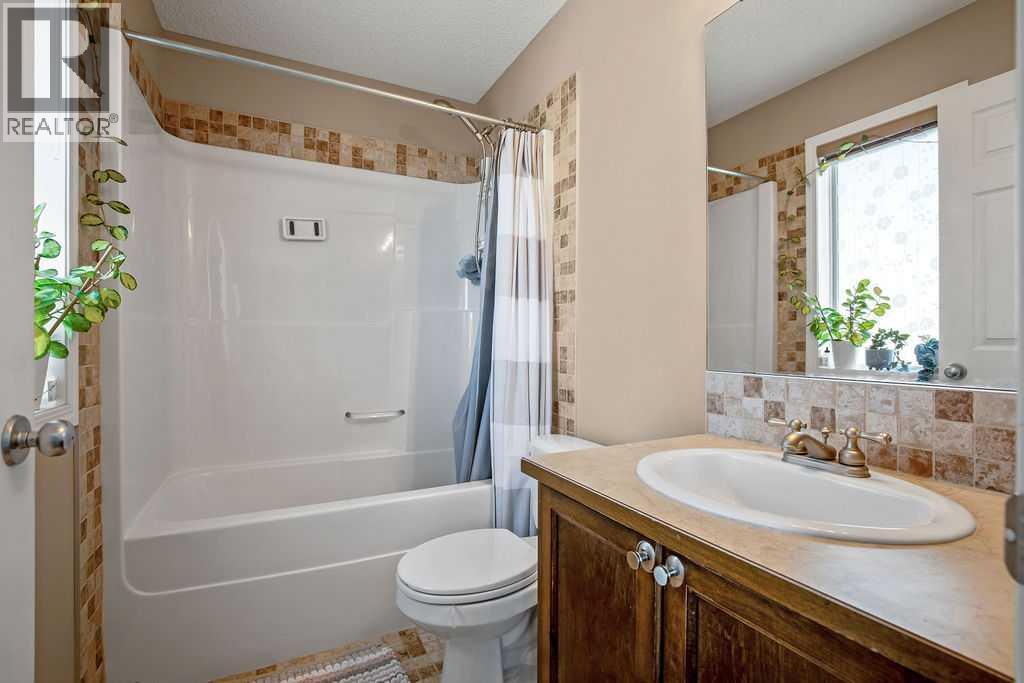 275 Everstone Drive SW - 17