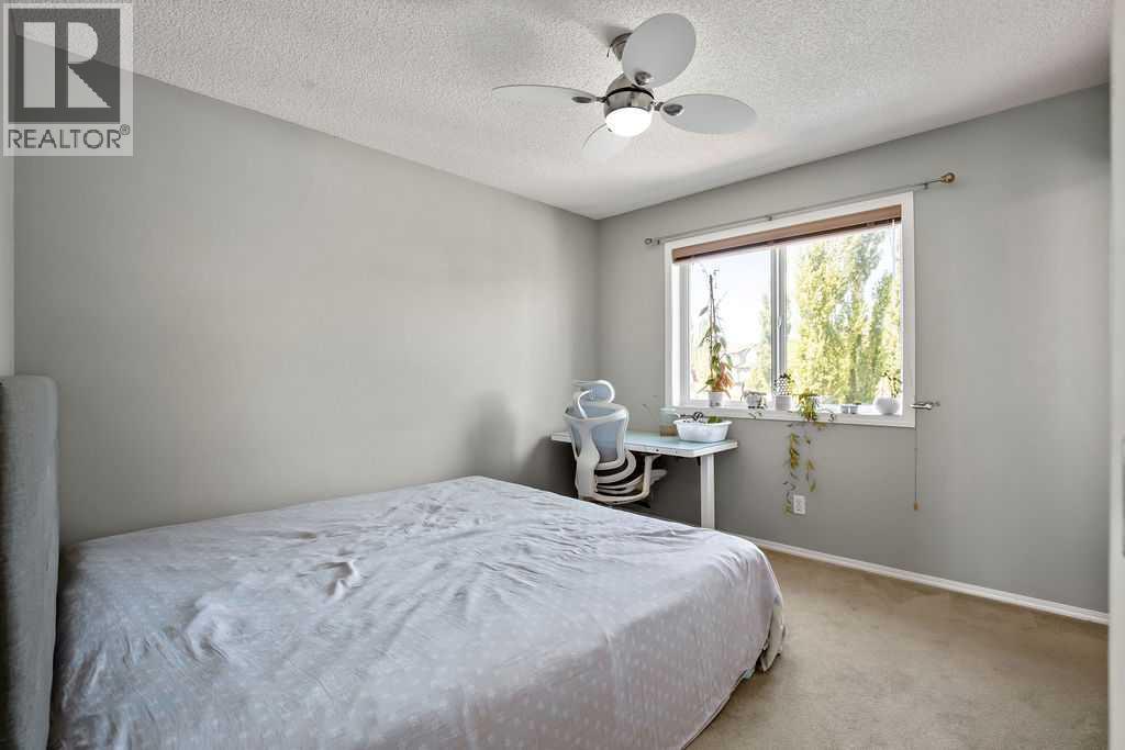 275 Everstone Drive SW - 15