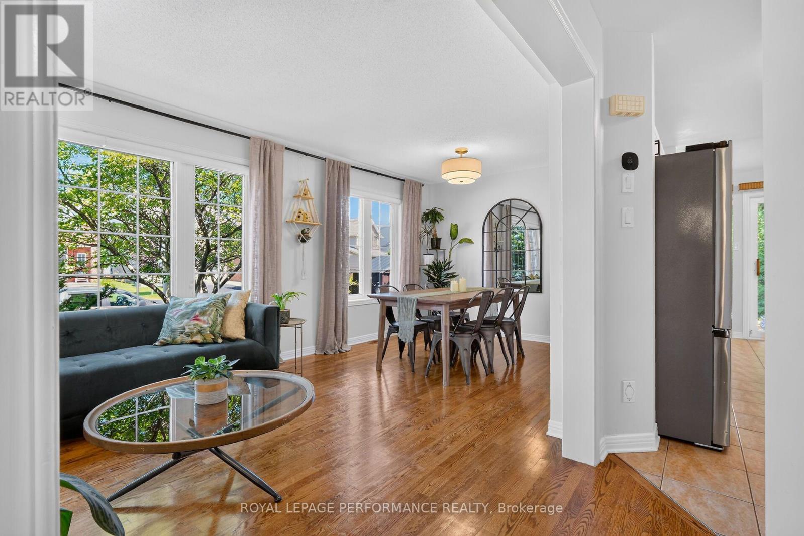 990 LUCILLE WAY - 9