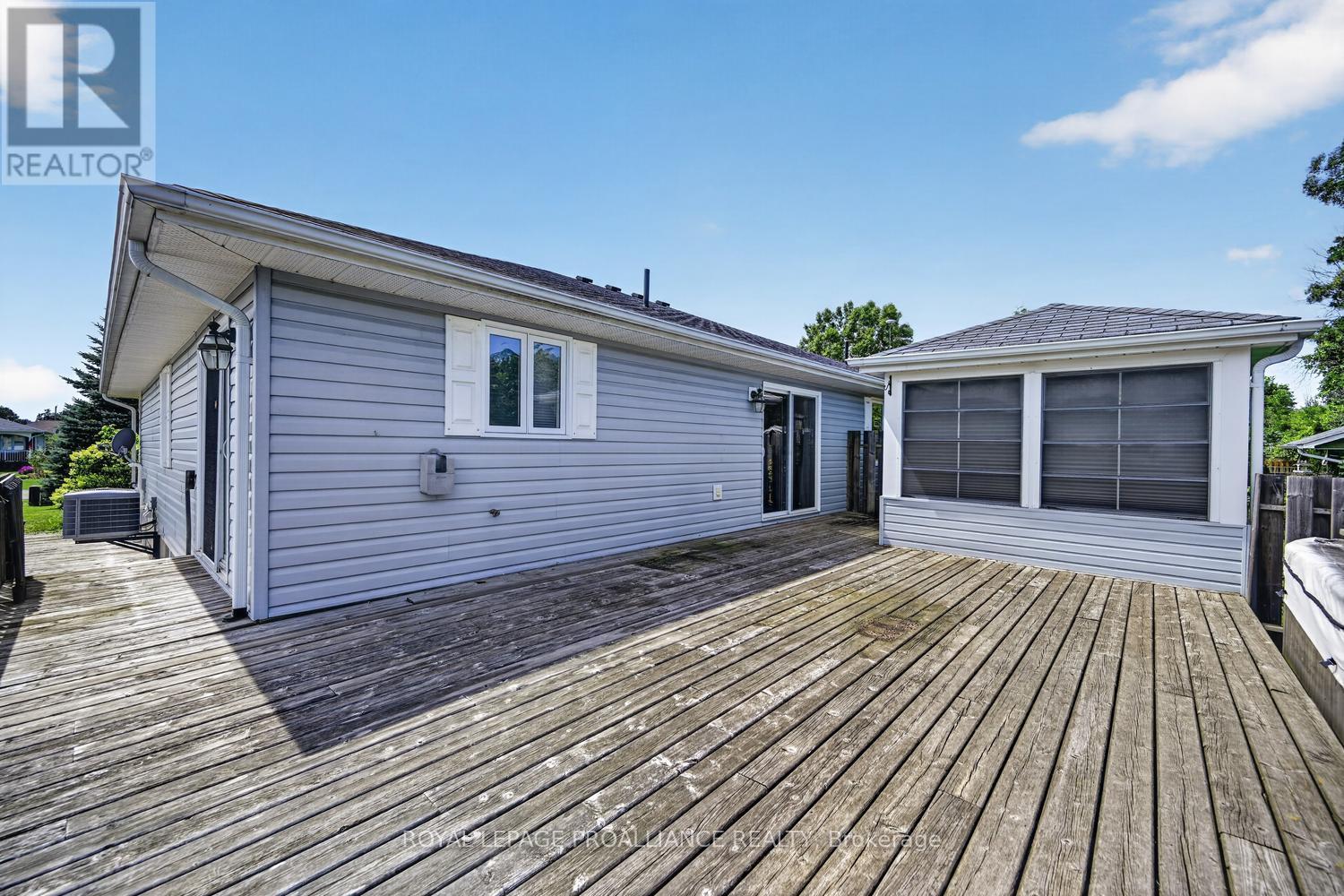 5514 MEADOWBROOK DRIVE - Image 36