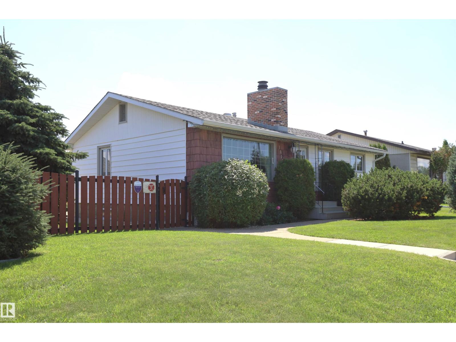 10715 132 AV NW - 1