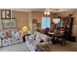 22 23580 Dewdney Trunk Road, Maple Ridge, BC V2X0S8 Photo 8
