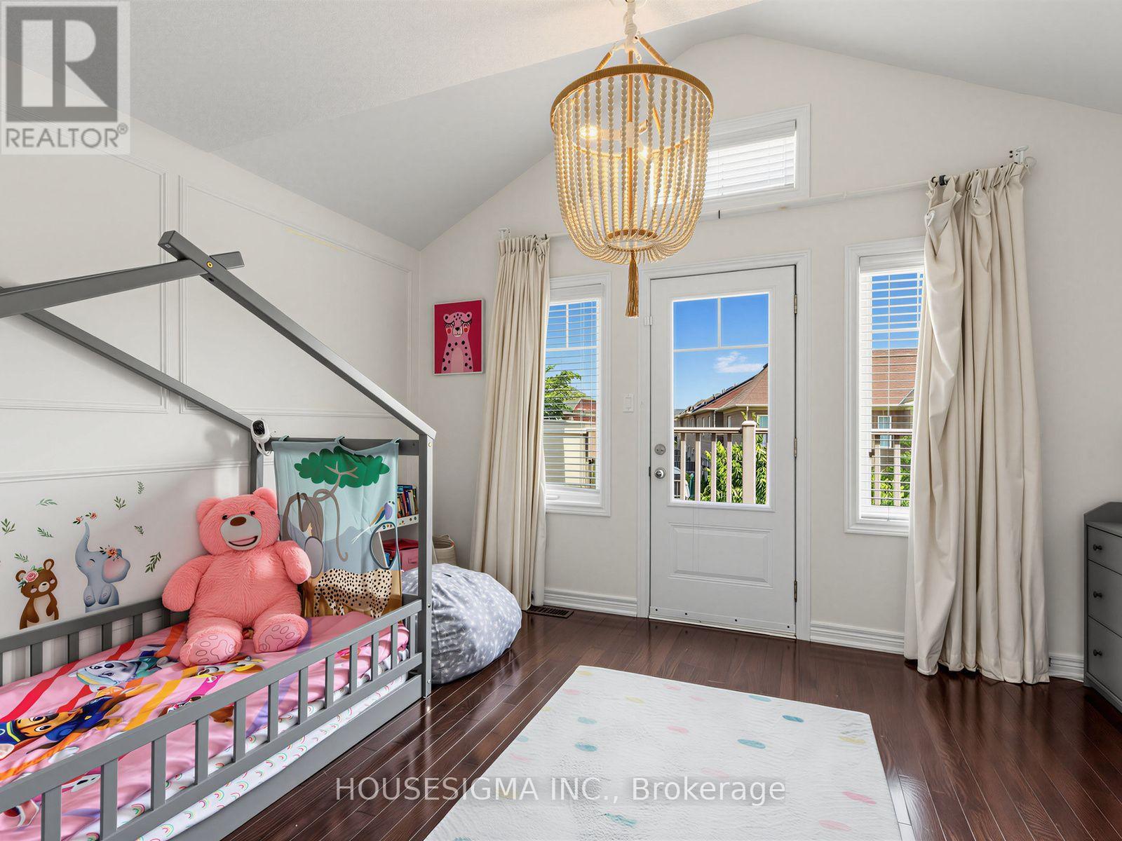 57 CHAO CRESCENT - Image 23