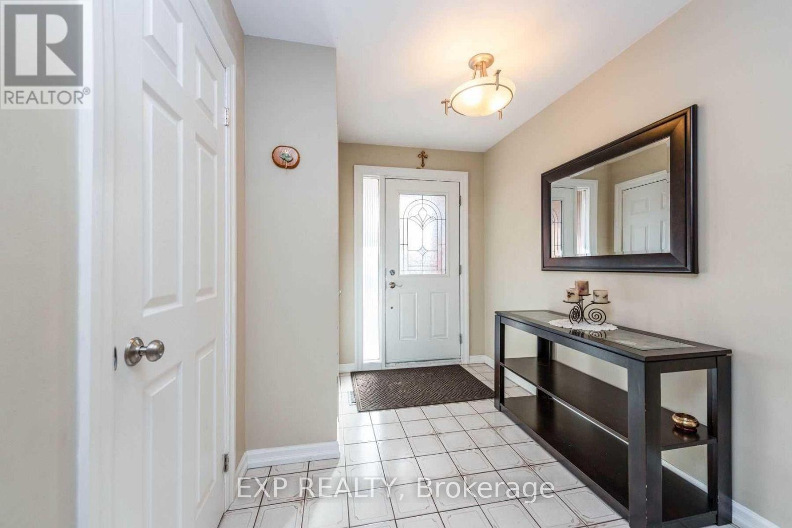3 SHENSTONE AVENUE - 3