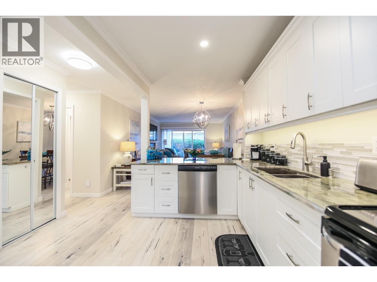 #29 9107 62nd Avenue - 8