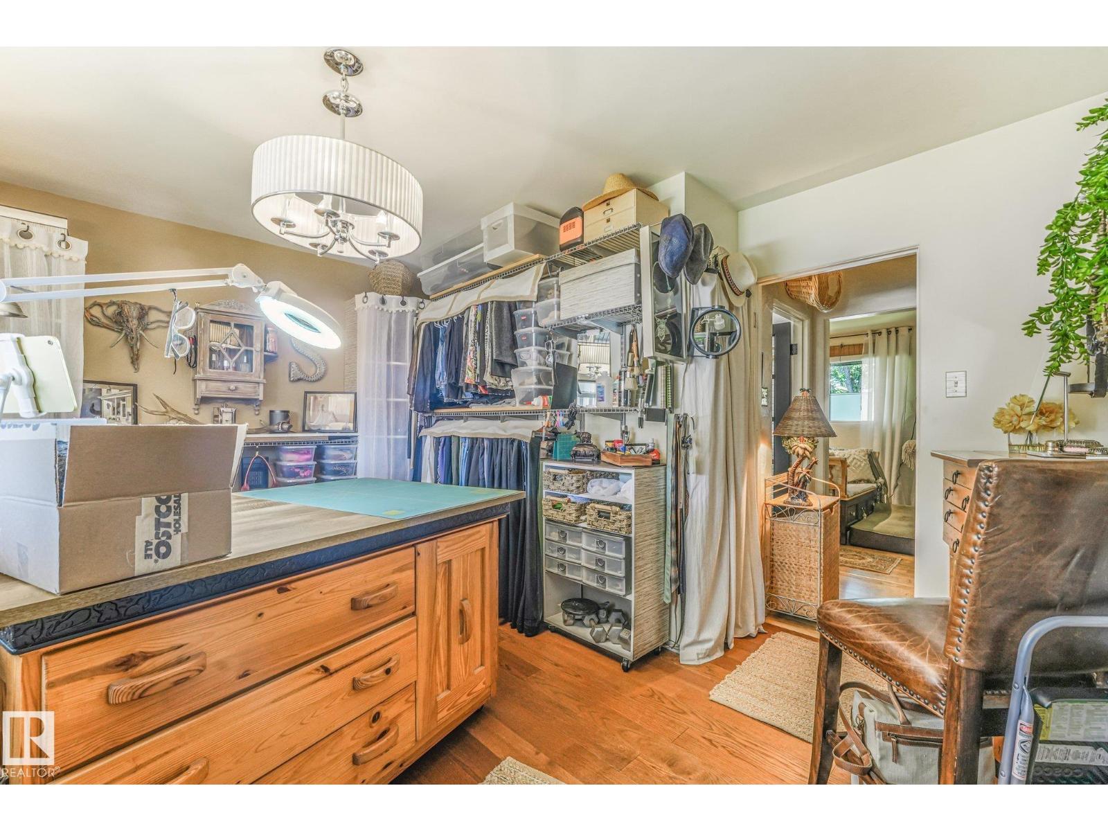 11836 135 ST NW - Image 20