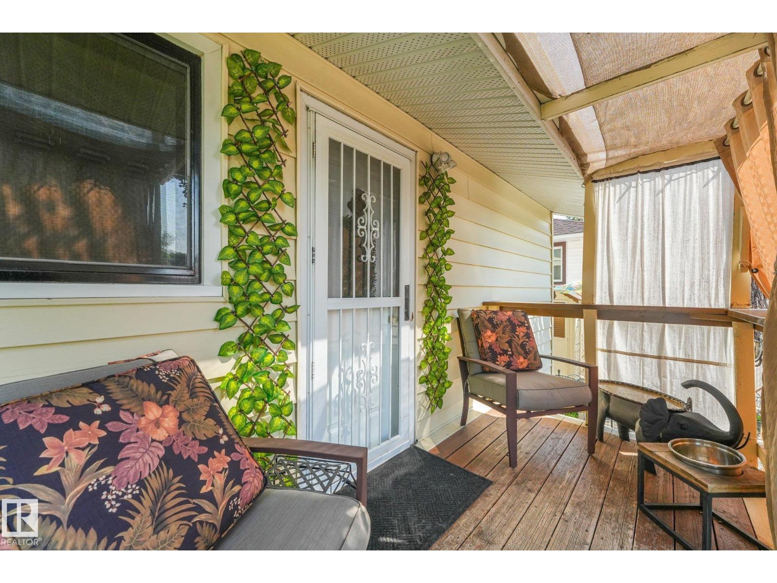 11836 135 ST NW - Image 38