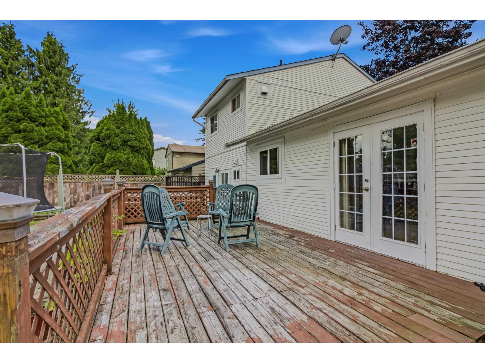 3 Bed, 2 Bath House for Sale in Langley – 26549 32 AVENUE, Langley – MLS# R3148008 - Image 18