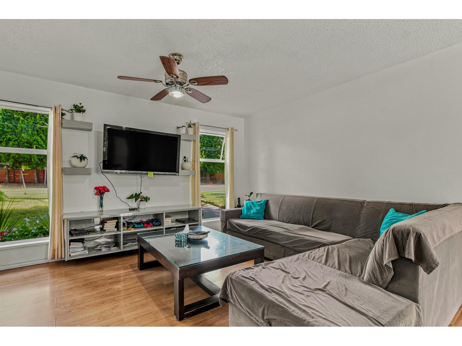 3 Bed, 2 Bath House for Sale in Langley – 26549 32 AVENUE, Langley – MLS# R3148008 - Image 13