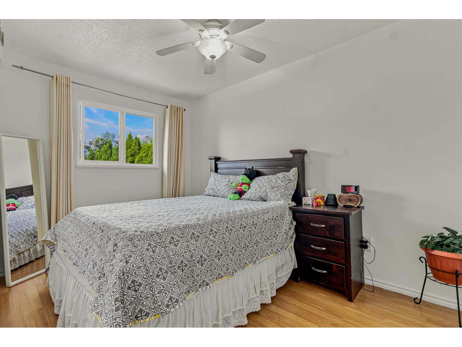 3 Bed, 2 Bath House for Sale in Langley – 26549 32 AVENUE, Langley – MLS# R3148008 - Image 31