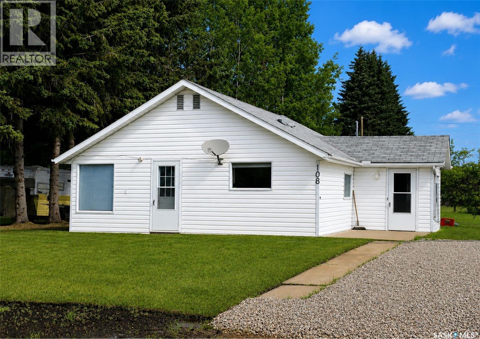 108 Third AVENUE S - Image 25