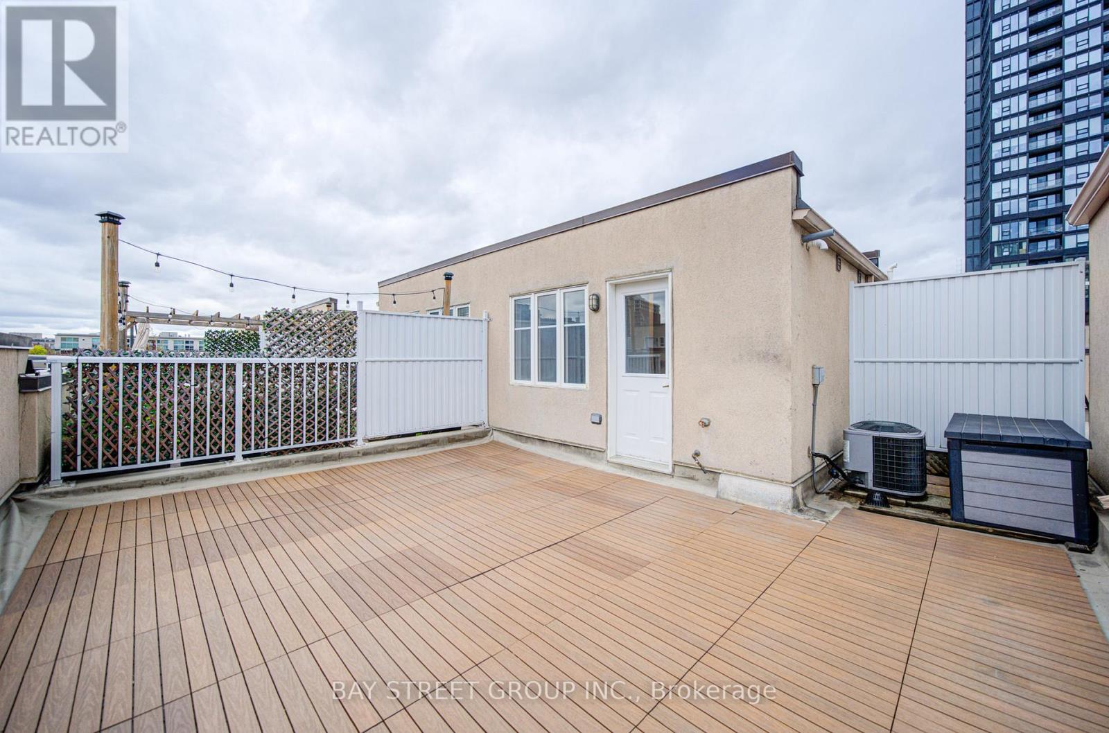 #333 30 WESTERN BATTERY ROAD - 25