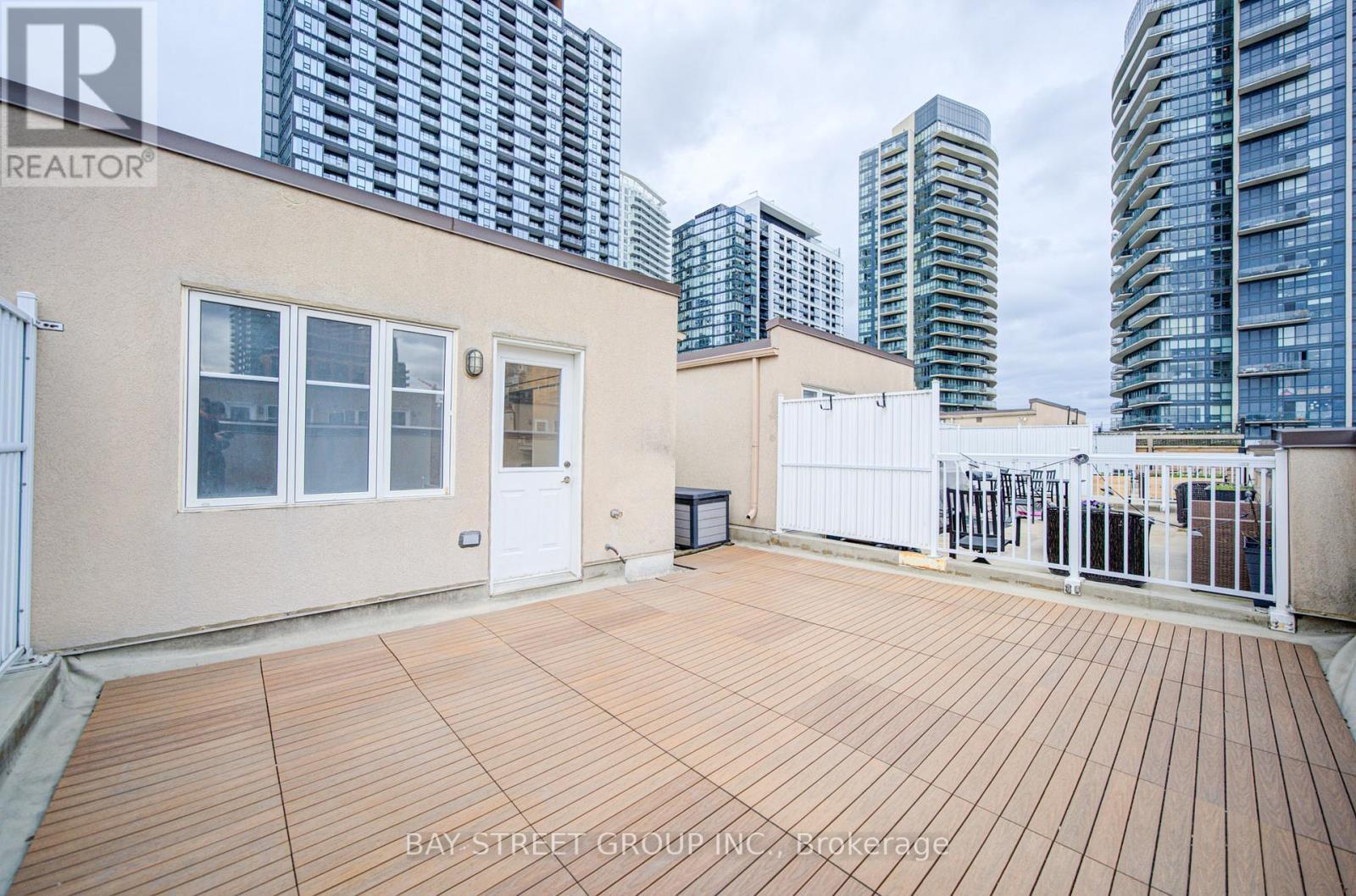 #333 30 WESTERN BATTERY ROAD - 26