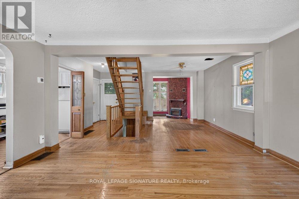 10 ROSSFORD ROAD - 14