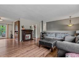 Foyer - 9324 James Street, Chilliwack Proper East, Chilliwack, BC V2P6G9 Photo 7