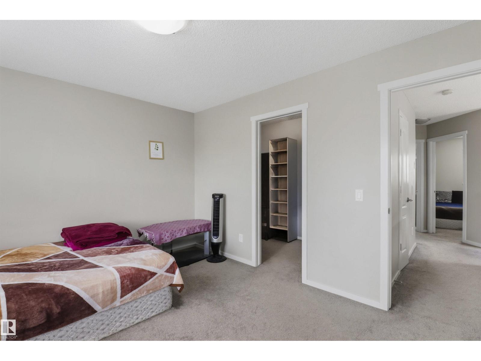 1528 35 AV NW NW - 13